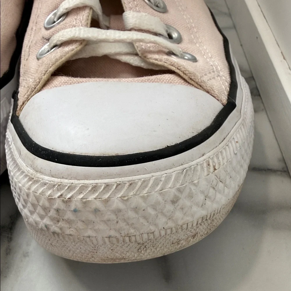 Converse Low Top Sneakers in Pale Pink and White women’s 8 - Picture 8 of 11